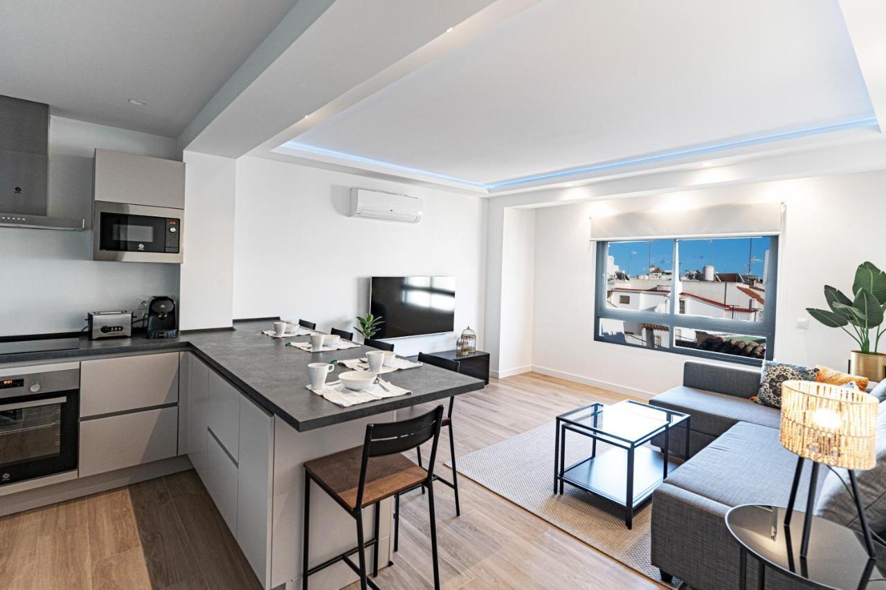 Acogedor Apartamento En Estepona Centro By Rent Me Exterior photo